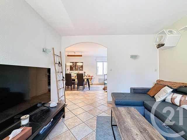 Appartement F4 à vendre - 4 pièces - 79.0 m2 - VANTOUX - 57 - LORRAINE - Century 21 Côté Est Immobilier