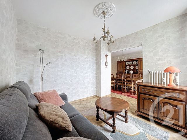 Appartement F4 à vendre - 4 pièces - 74.4 m2 - METZ - 57 - LORRAINE - Century 21 Côté Est Immobilier