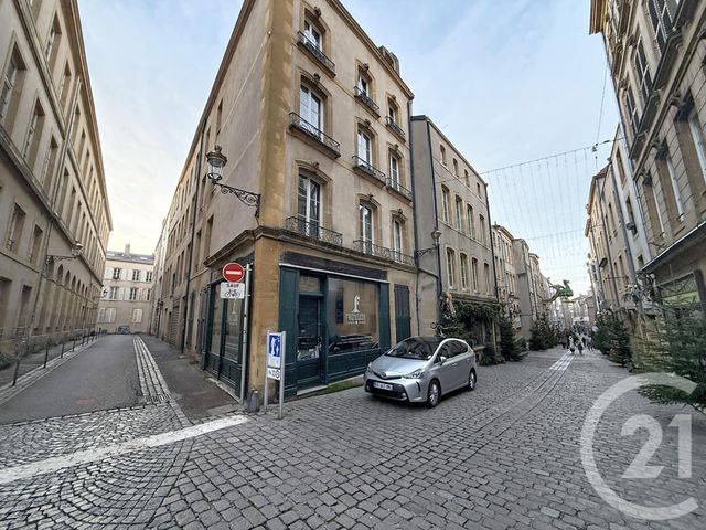 commerce à louer - 58.37 m2 - METZ - 57 - LORRAINE - Century 21 Côté Est Immobilier