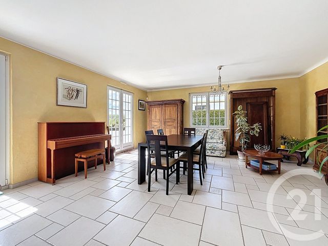 maison à vendre - 9 pièces - 231.0 m2 - ST JULIEN LES METZ - 57 - LORRAINE - Century 21 Côté Est Immobilier