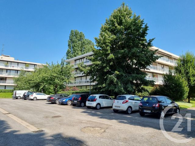 Afficher la photo en grand Appartement F4 à vendre - 4 pièces - 88.72 m2 - METZ - 57 - LORRAINE - Century 21 Côté Est Immobilier