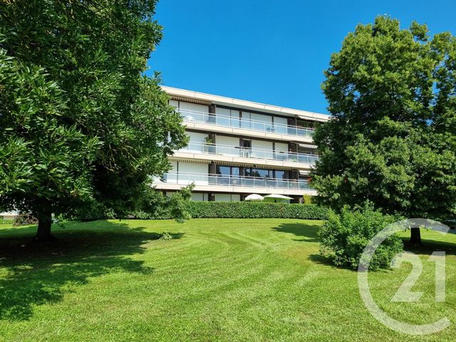 Afficher la photo en grand Appartement F4 à vendre - 4 pièces - 88.72 m2 - METZ - 57 - LORRAINE - Century 21 Côté Est Immobilier