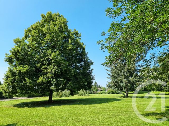 Afficher la photo en grand Appartement F4 à vendre - 4 pièces - 88.72 m2 - METZ - 57 - LORRAINE - Century 21 Côté Est Immobilier