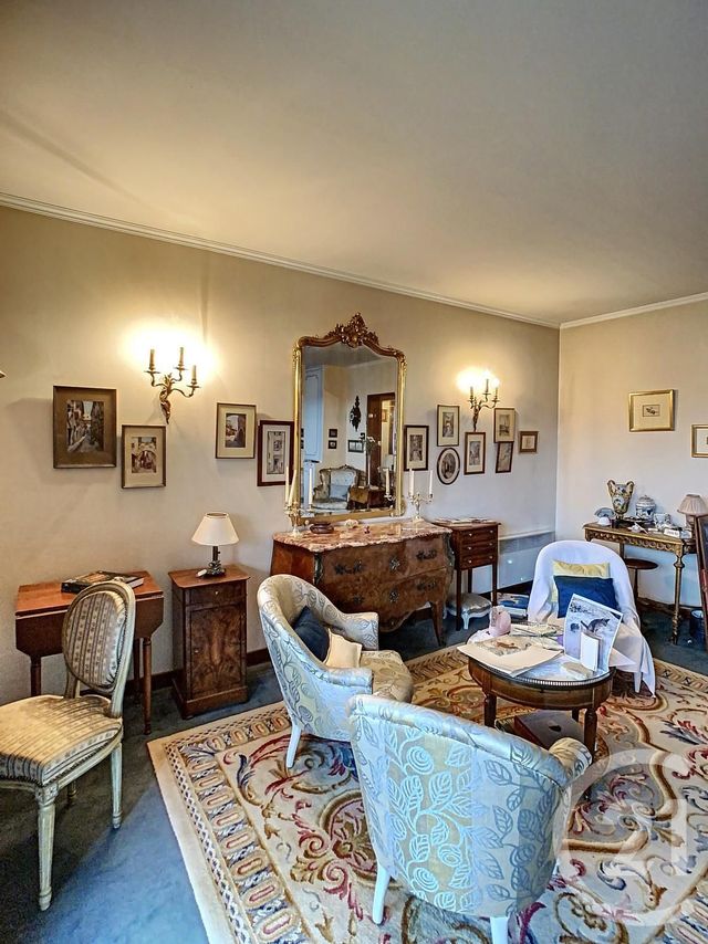 Afficher la photo en grand Appartement F6 à vendre - 6 pièces - 149.35 m2 - METZ - 57 - LORRAINE - Century 21 Côté Est Immobilier