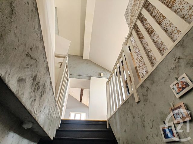 Afficher la photo en grand Appartement F3 à vendre - 3 pièces - 68.48 m2 - METZ - 57 - LORRAINE - Century 21 Côté Est Immobilier