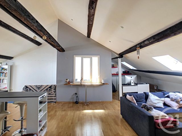 Afficher la photo en grand Appartement F3 à vendre - 3 pièces - 68.48 m2 - METZ - 57 - LORRAINE - Century 21 Côté Est Immobilier