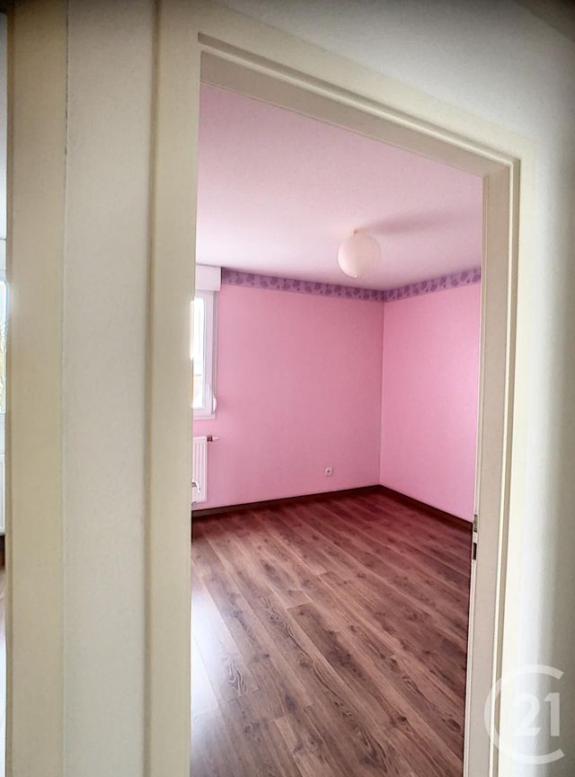 Appartement F4 à vendre - 4 pièces - 78.68 m2 - LONGEVILLE LES METZ - 57 - LORRAINE - Century 21 Côté Est Immobilier Appartement F4 à vendre - 4 pièces - 78.68 m2 - LONGEVILLE LES METZ - 57 - LORRAINE - Century 21 Côté Est Immobilier