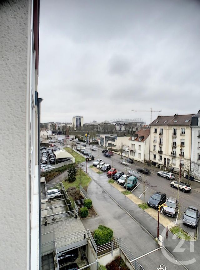 Appartement F4 à vendre - 4 pièces - 78.68 m2 - LONGEVILLE LES METZ - 57 - LORRAINE - Century 21 Côté Est Immobilier Appartement F4 à vendre - 4 pièces - 78.68 m2 - LONGEVILLE LES METZ - 57 - LORRAINE - Century 21 Côté Est Immobilier