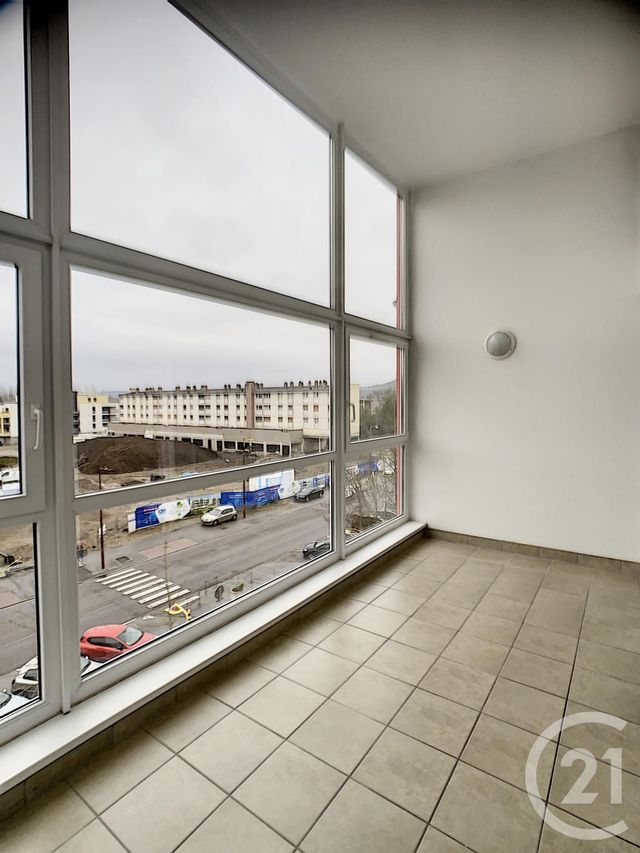 Appartement F4 à vendre - 4 pièces - 78.68 m2 - LONGEVILLE LES METZ - 57 - LORRAINE - Century 21 Côté Est Immobilier Appartement F4 à vendre - 4 pièces - 78.68 m2 - LONGEVILLE LES METZ - 57 - LORRAINE - Century 21 Côté Est Immobilier