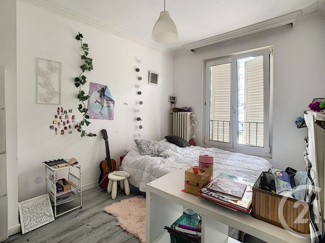 Afficher la photo en grand Appartement F5 à vendre - 5 pièces - 79.89 m2 - METZ - 57 - LORRAINE - Century 21 Côté Est Immobilier
