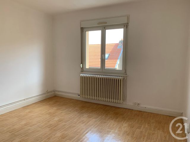 Afficher la photo en grand Appartement F3 à louer - 3 pièces - 44.88 m2 - MONTIGNY LES METZ - 57 - LORRAINE - Century 21 Côté Est Immobilier