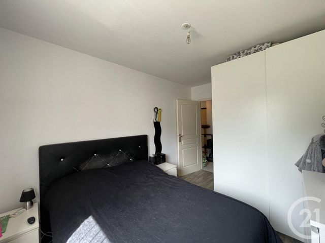 Afficher la photo en grand Appartement F2 à vendre - 2 pièces - 52.0 m2 - METZ - 57 - LORRAINE - Century 21 Côté Est Immobilier