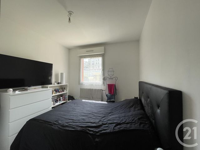 Afficher la photo en grand Appartement F2 à vendre - 2 pièces - 52.0 m2 - METZ - 57 - LORRAINE - Century 21 Côté Est Immobilier