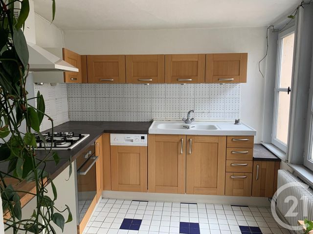 Appartement F4 à vendre - 4 pièces - 92.55 m2 - METZ - 57 - LORRAINE - Century 21 Côté Est Immobilier Appartement F4 à vendre - 4 pièces - 92.55 m2 - METZ - 57 - LORRAINE - Century 21 Côté Est Immobilier