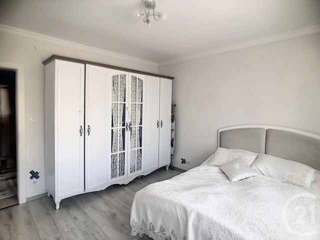 Afficher la photo en grand maison à vendre - 7 pièces - 140.2 m2 - METZ - 57 - LORRAINE - Century 21 Côté Est Immobilier