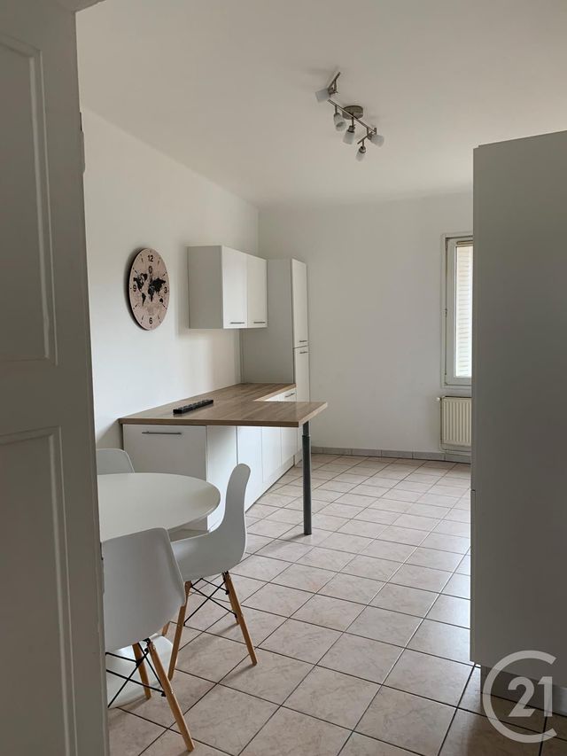 Afficher la photo en grand Appartement F2 à louer - 2 pièces - 55.53 m2 - MONTIGNY LES METZ - 57 - LORRAINE - Century 21 Côté Est Immobilier