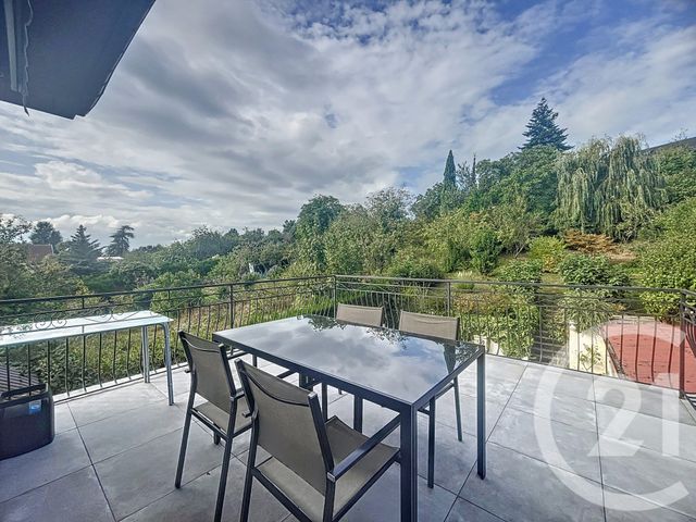 Appartement F4 à vendre - 4 pièces - 101.0 m2 - ST JULIEN LES METZ - 57 - LORRAINE - Century 21 Côté Est Immobilier