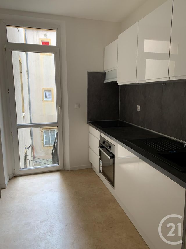 Appartement F3 à louer - 3 pièces - 51.9 m2 - METZ - 57 - LORRAINE - Century 21 Côté Est Immobilier