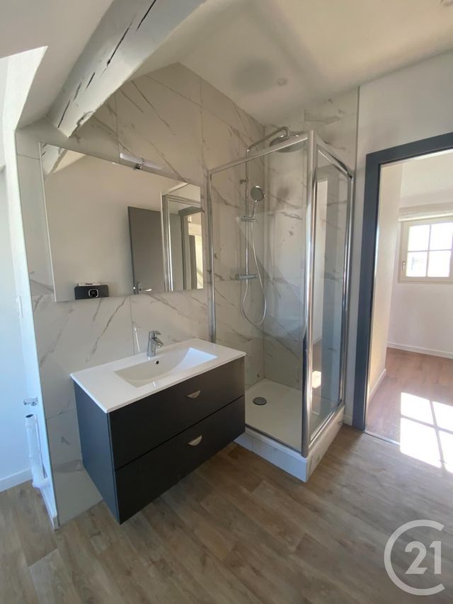 Appartement F3 à louer - 4 pièces - 88.19 m2 - METZ - 57 - LORRAINE - Century 21 Côté Est Immobilier