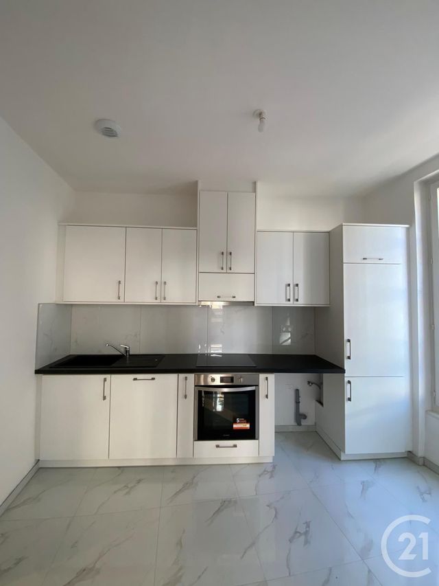 Appartement F3 à louer - 5 pièces - 105.76 m2 - METZ - 57 - LORRAINE - Century 21 Côté Est Immobilier
