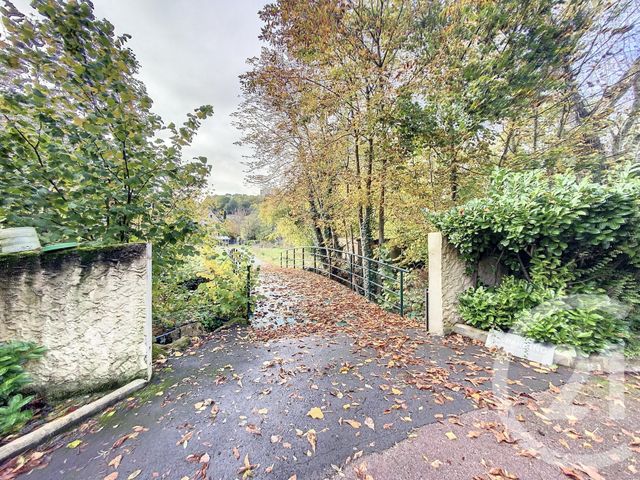 commerce à louer - 630.0 m2 - ST JULIEN LES METZ - 57 - LORRAINE - Century 21 Côté Est Immobilier