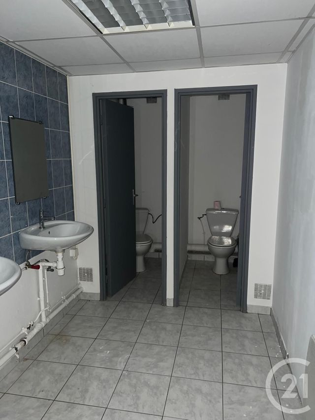 commerce à louer - 174.44 m2 - METZ - 57 - LORRAINE - Century 21 Côté Est Immobilier