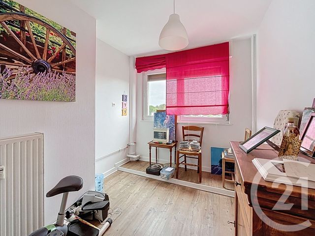 Afficher la photo en grand Appartement F4 à vendre - 4 pièces - 72.0 m2 - METZ - 57 - LORRAINE - Century 21 Côté Est Immobilier