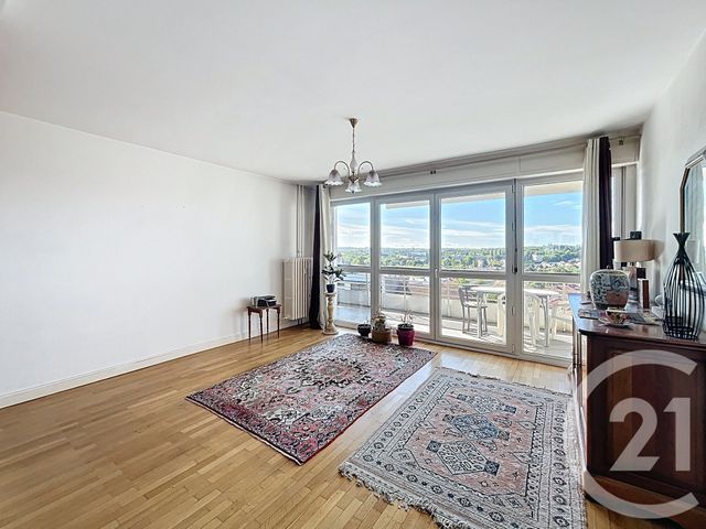 Afficher la photo en grand Appartement F4 à vendre - 4 pièces - 72.0 m2 - METZ - 57 - LORRAINE - Century 21 Côté Est Immobilier
