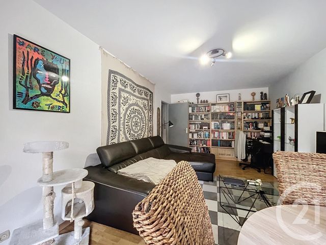 Afficher la photo en grand Appartement F2 à vendre - 2 pièces - 46.6 m2 - METZ - 57 - LORRAINE - Century 21 Côté Est Immobilier