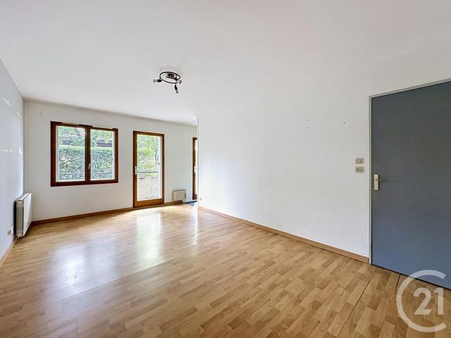 Appartement F2 à vendre - 2 pièces - 46.6 m2 - METZ - 57 - LORRAINE - Century 21 Côté Est Immobilier