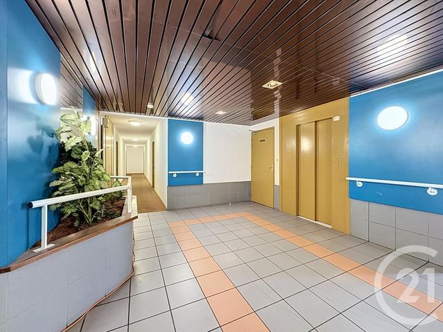 Appartement F2 à vendre - 2 pièces - 46.6 m2 - METZ - 57 - LORRAINE - Century 21 Côté Est Immobilier