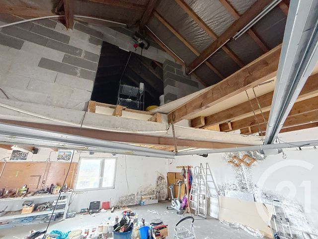 Afficher la photo en grand immeuble à vendre - 250.0 m2 - LA MAXE - 57 - LORRAINE - Century 21 Côté Est Immobilier