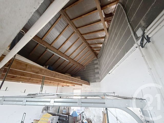 Afficher la photo en grand immeuble à vendre - 250.0 m2 - LA MAXE - 57 - LORRAINE - Century 21 Côté Est Immobilier