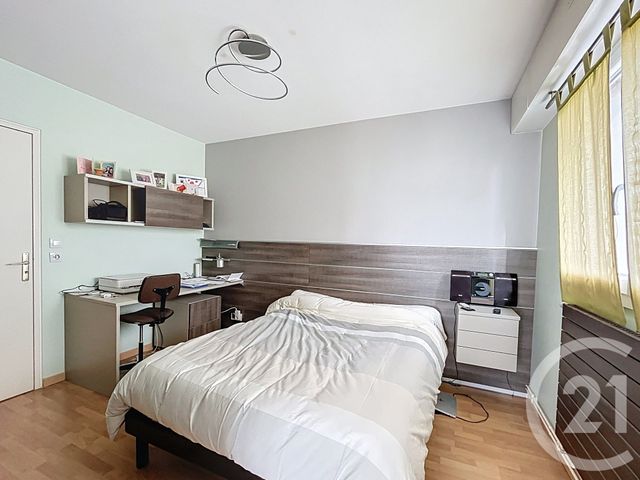 Appartement F3 à vendre - 3 pièces - 59.93 m2 - METZ - 57 - LORRAINE - Century 21 Côté Est Immobilier