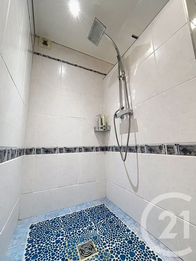 Appartement F3 à vendre - 3 pièces - 59.93 m2 - METZ - 57 - LORRAINE - Century 21 Côté Est Immobilier