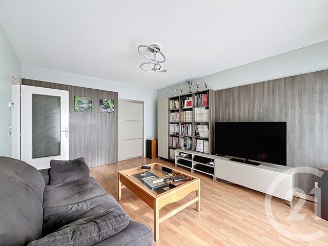 Appartement F3 à vendre - 3 pièces - 59.93 m2 - METZ - 57 - LORRAINE - Century 21 Côté Est Immobilier