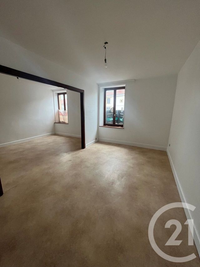 Afficher la photo en grand Appartement F3 à louer - 3 pièces - 79.63 m2 - CHATEAU SALINS - 57 - LORRAINE - Century 21 Côté Est Immobilier