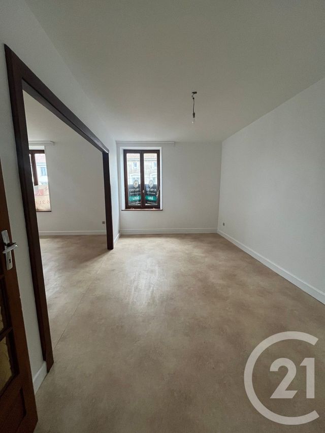 Afficher la photo en grand Appartement F3 à louer - 3 pièces - 79.63 m2 - CHATEAU SALINS - 57 - LORRAINE - Century 21 Côté Est Immobilier