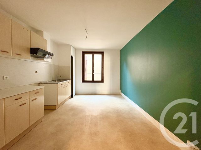 Appartement F3 à louer - 3 pièces - 79.63 m2 - CHATEAU SALINS - 57 - LORRAINE - Century 21 Côté Est Immobilier