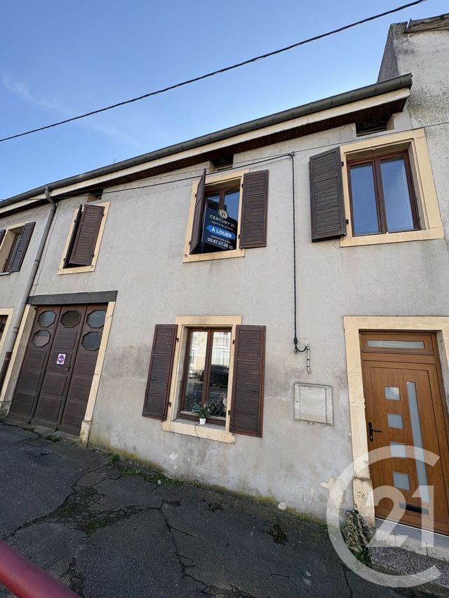 Appartement F3 à louer - 3 pièces - 79.63 m2 - CHATEAU SALINS - 57 - LORRAINE - Century 21 Côté Est Immobilier