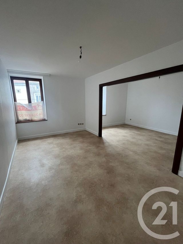 Afficher la photo en grand Appartement F3 à louer - 3 pièces - 79.63 m2 - CHATEAU SALINS - 57 - LORRAINE - Century 21 Côté Est Immobilier