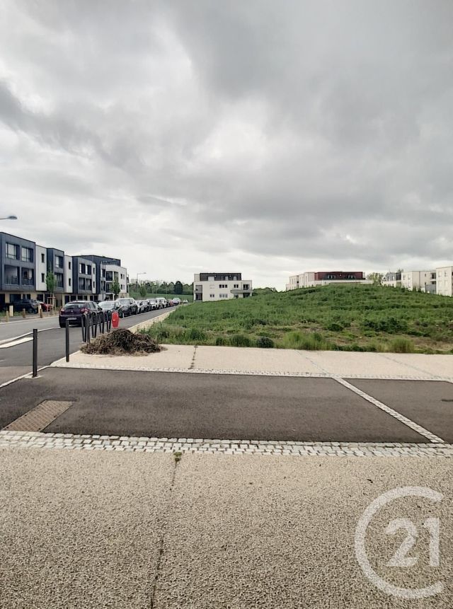 Appartement F2 à vendre - 2 pièces - 40.7 m2 - METZ - 57 - LORRAINE - Century 21 Côté Est Immobilier