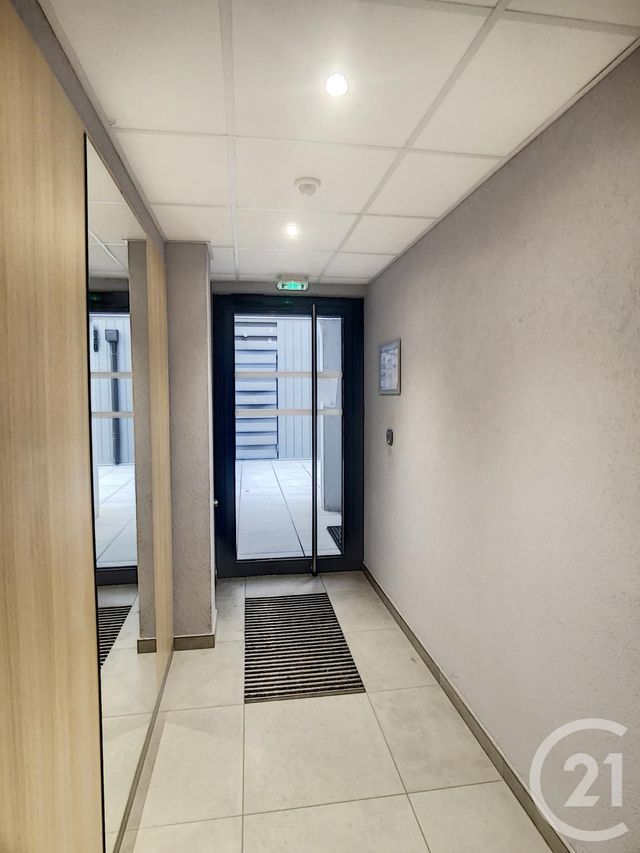 Appartement F2 à vendre - 2 pièces - 40.7 m2 - METZ - 57 - LORRAINE - Century 21 Côté Est Immobilier