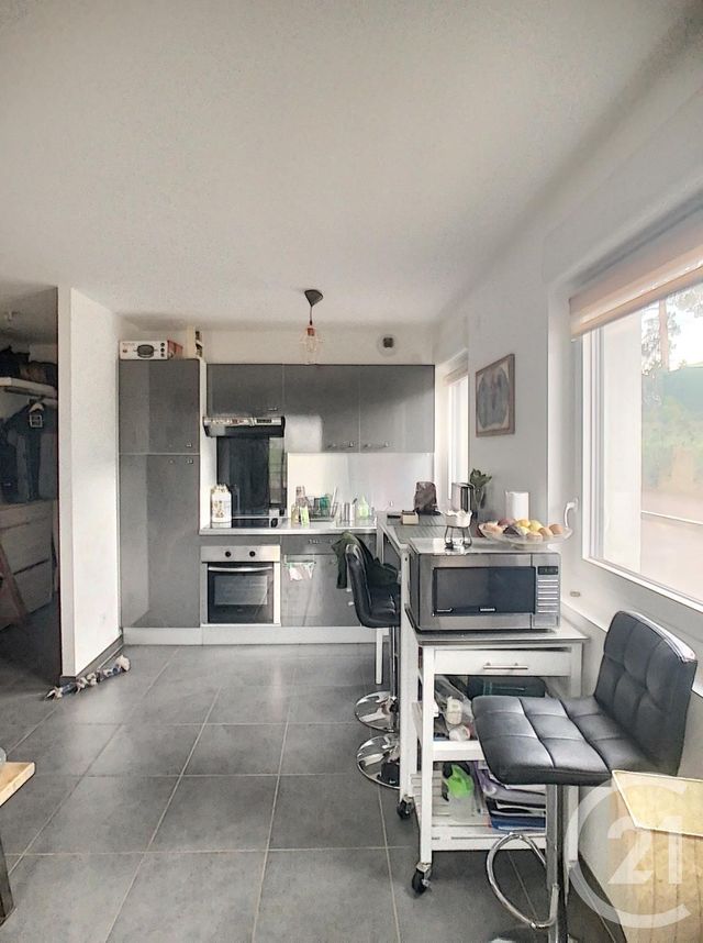 Appartement F2 à vendre - 2 pièces - 40.7 m2 - METZ - 57 - LORRAINE - Century 21 Côté Est Immobilier