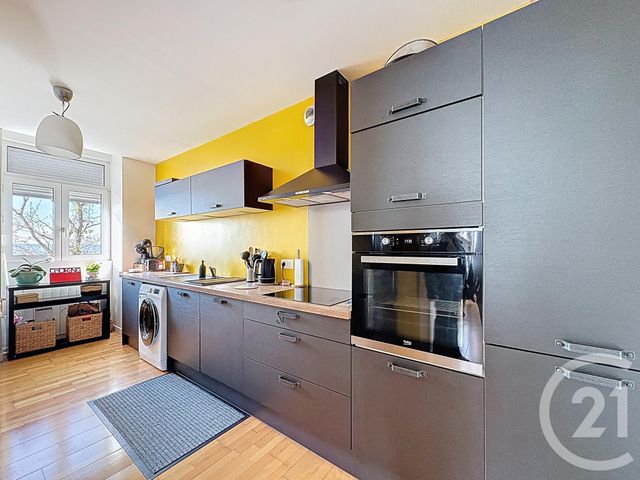 Appartement F4 à vendre - 5 pièces - 97.87 m2 - ST JULIEN LES METZ - 57 - LORRAINE - Century 21 Côté Est Immobilier