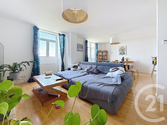 Appartement F4 à vendre - 5 pièces - 97.87 m2 - ST JULIEN LES METZ - 57 - LORRAINE - Century 21 Côté Est Immobilier