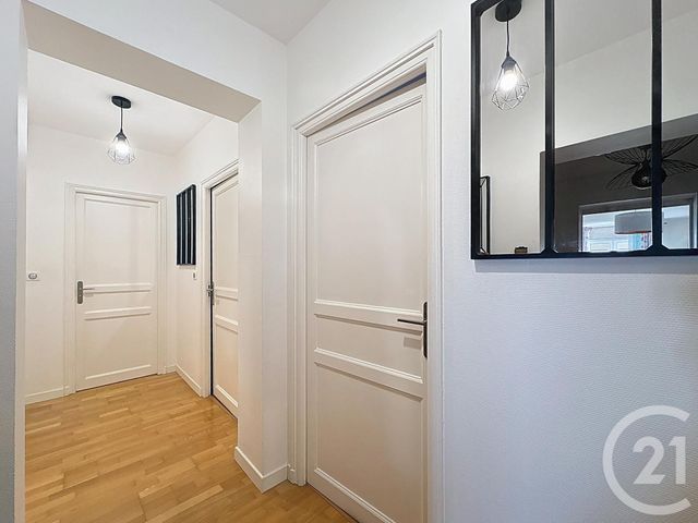 Appartement F4 à vendre - 5 pièces - 97.87 m2 - ST JULIEN LES METZ - 57 - LORRAINE - Century 21 Côté Est Immobilier