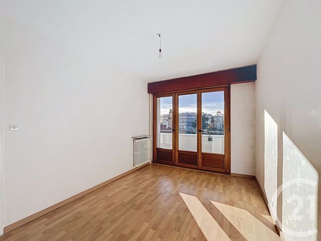 Appartement F4 à vendre - 4 pièces - 79.0 m2 - METZ - 57 - LORRAINE - Century 21 Côté Est Immobilier