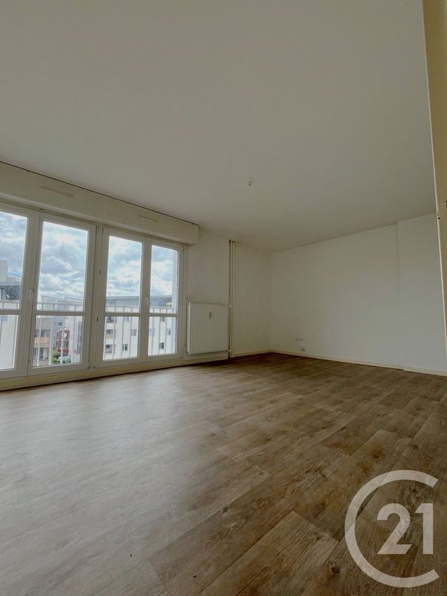 Appartement F3 à louer - 3 pièces - 67.78 m2 - METZ - 57 - LORRAINE - Century 21 Côté Est Immobilier