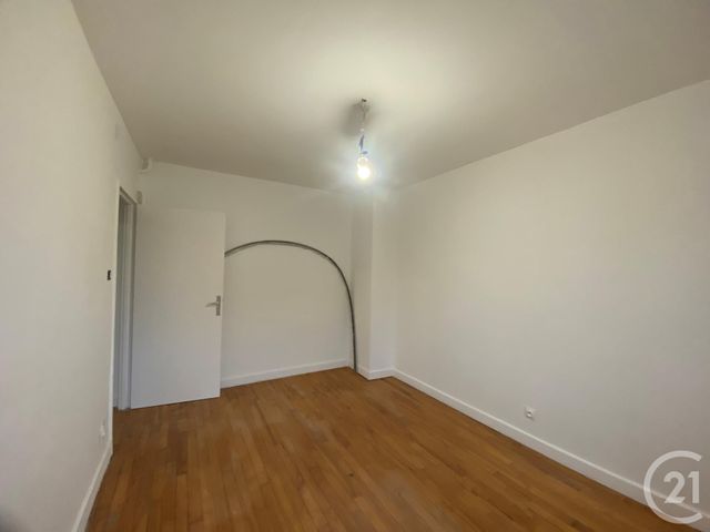 Afficher la photo en grand Appartement F3 à vendre - 3 pièces - 68.73 m2 - MONTIGNY LES METZ - 57 - LORRAINE - Century 21 Côté Est Immobilier
